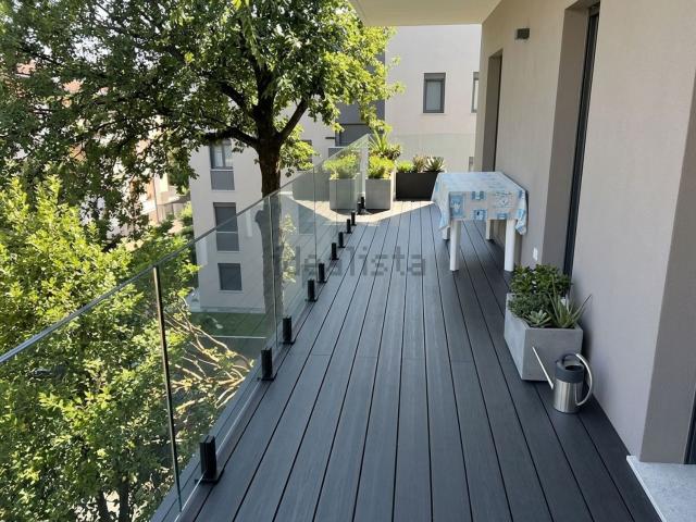 Case e ville in vendita di 284 m² in Piazzale Porta San Giovanni