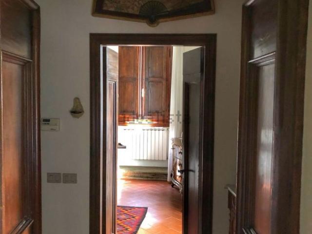 Case e ville in vendita di 285 m² in Via Figliano
