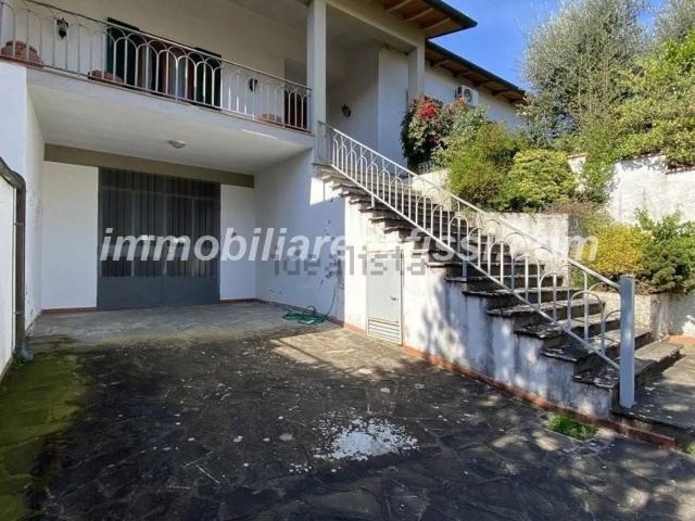 Case e ville in vendita di 285 m² in Via San Giuseppe