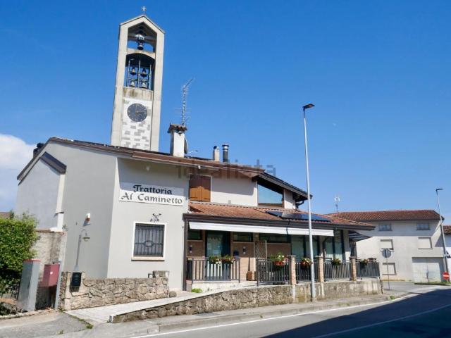 Case e ville in vendita di 286 m²