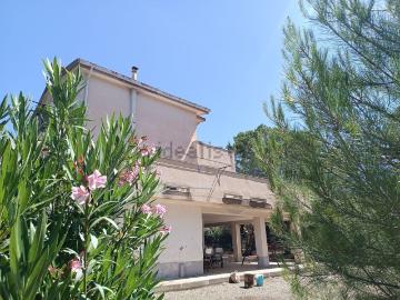 Casa in vendita a Villaggio Santa Barbara - Piscina