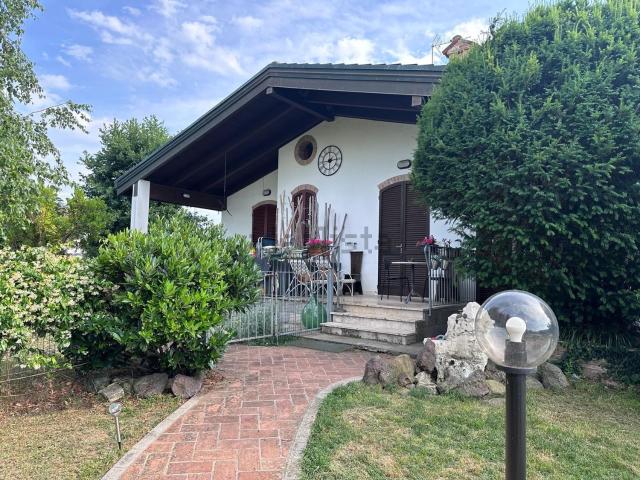 Case e ville in vendita di 289 m²