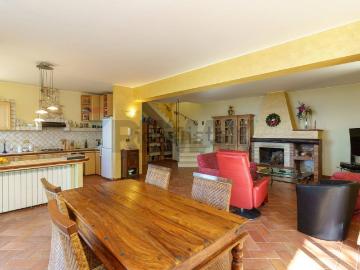 Case e ville in vendita di 289 m² in Contrada Caria