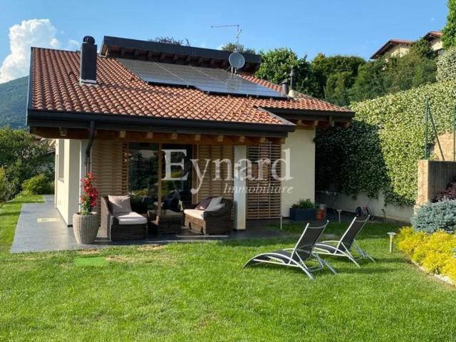 Case e ville in vendita di 290 m²