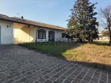 Case e ville in vendita di 290 m²