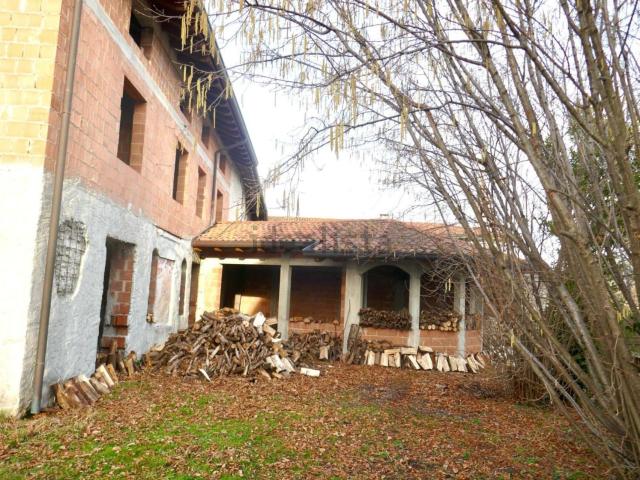 Case e ville in vendita di 290 m²