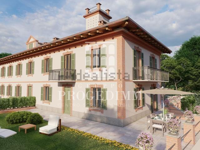 Case e ville in vendita di 290 m² in Via Fratelli Cervi, 43