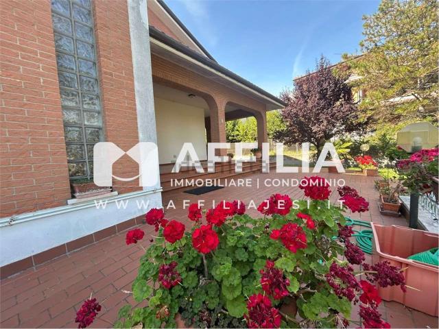 Case e ville in vendita di 290 m² in Strada Provinciale di Morro