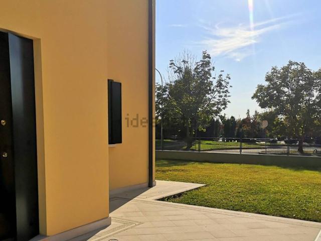 Case e ville in vendita di 292 m²