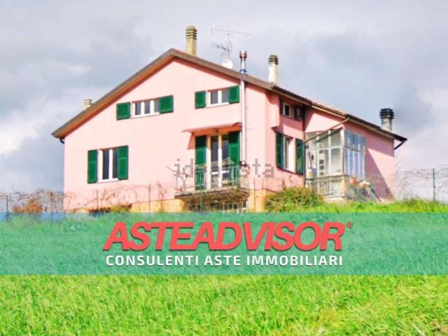 Case e ville in vendita di 294 m² in Strada Comunale Stradone, 6