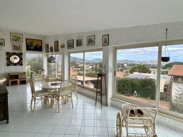 Case e ville in vendita di 295 m²