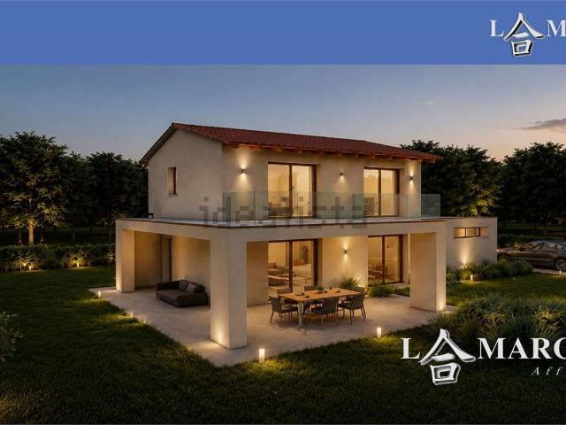 Case e ville in vendita di 295 m²