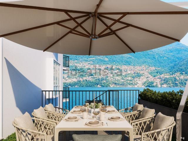 Case e ville in vendita di 295 m² in Via Regina, 64