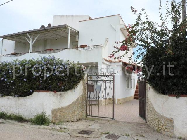 Case e ville in vendita di 295 m² in Viale dei Lidi