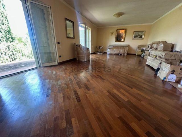 Case e ville in vendita di 296 m² in Strada Acquabianca