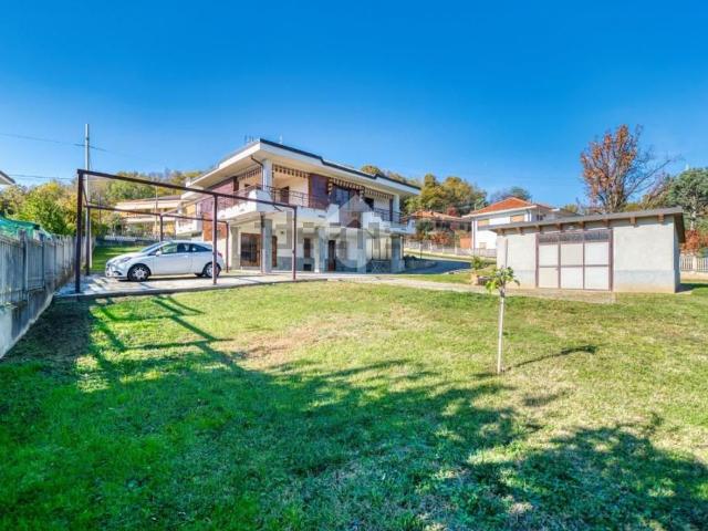 Case e ville in vendita di 297 m² in Strada Truc Carlevè, 45