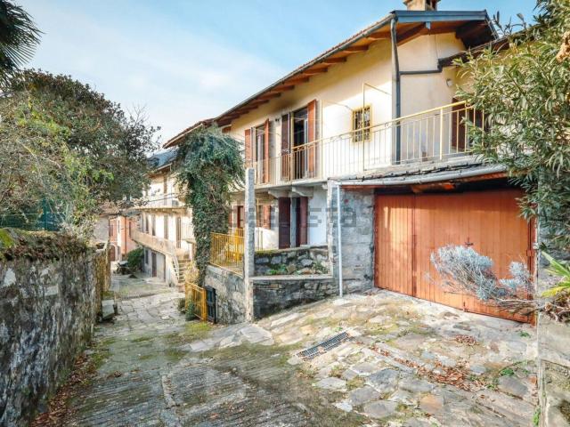 Case e ville in vendita di 298 m²