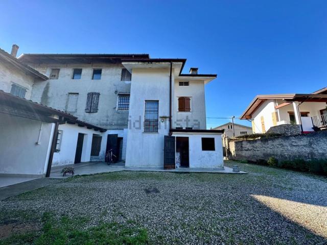 Case e ville in vendita di 298 m²