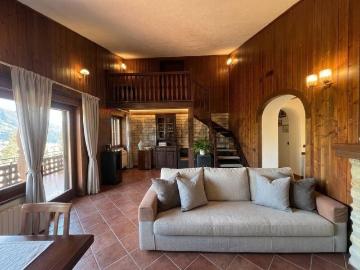 Case e ville in vendita di 299 m² in Via Torre, 31