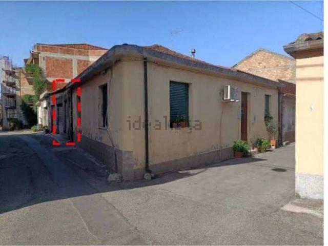 Case e ville in vendita di 33 m² in Via Fratelli Bandiera, 17