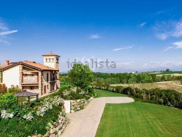Case e ville in vendita di 3000 m² in Località Mondotella, 1