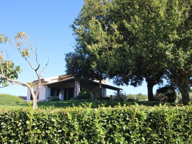 Villetta indipendente in vendita di 300 m²