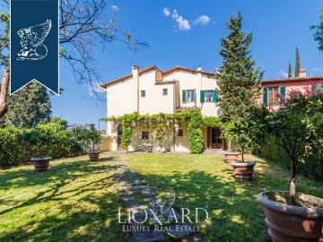 Case e ville in vendita di 300 m²