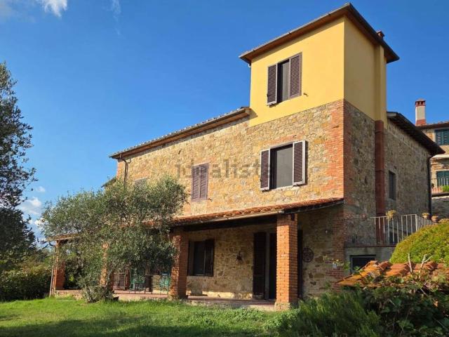 Case e ville in vendita di 300 m²