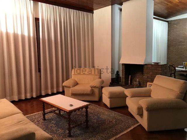 Case e ville in vendita di 300 m²