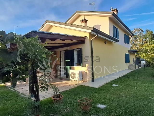 Case e ville in vendita di 300 m²