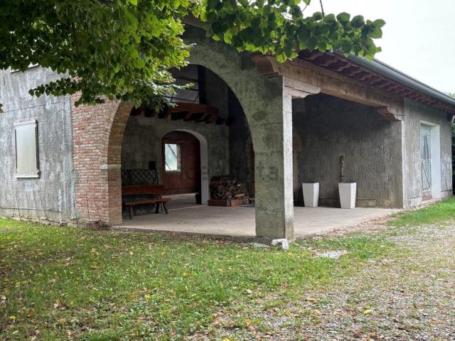 Case e ville in vendita di 300 m²