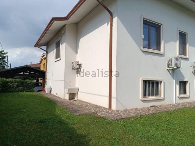 Case e ville in vendita di 300 m²