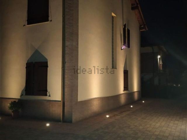 Case e ville in vendita di 300 m²
