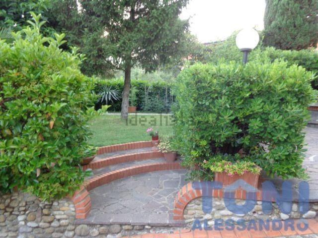 Case e ville in vendita di 300 m²