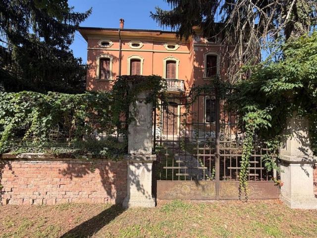 Case e ville in vendita di 300 m²