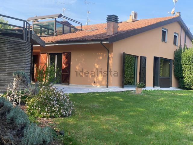 Case e ville in vendita di 300 m² in Via Codrignano