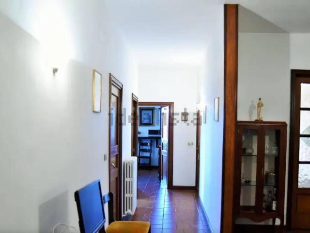 Case e ville in vendita di 300 m² in Via Corigliano D&apos Otranto