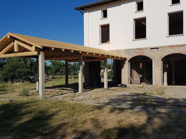 Case e ville in vendita di 300 m² in Via Alessandro Volta