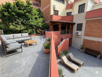 Case e ville in vendita di 300 m² in Via Francesco Bartolomeo Rastrelli