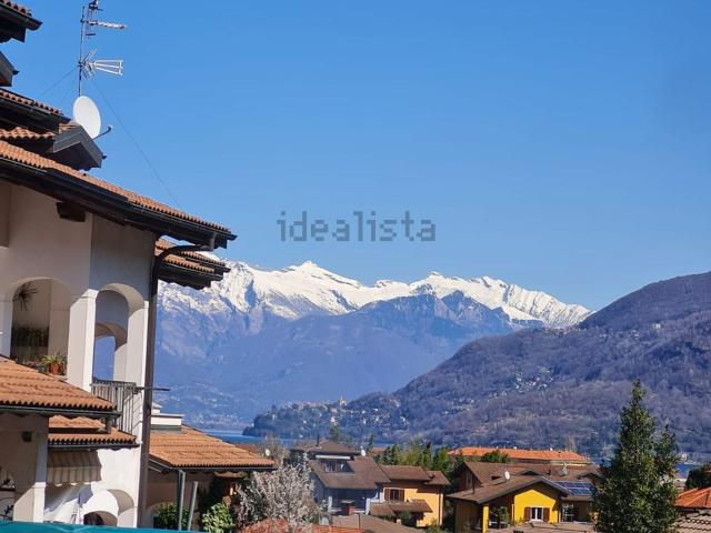 Case e ville in vendita di 300 m² in Via Madonna delle Grazie