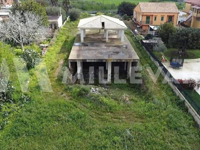 Case e ville in vendita di 300 m² in Via Michelica Malvagia