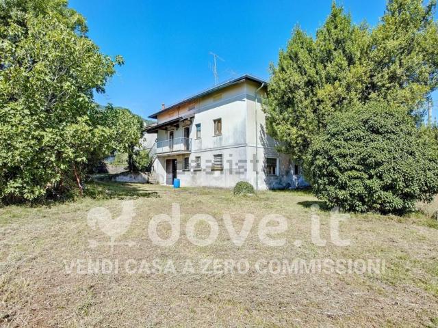 Case e ville in vendita di 300 m² in Via San Giulio, 22