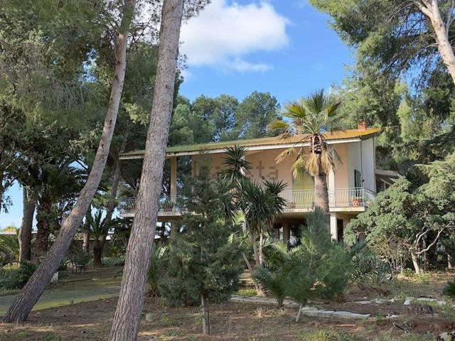 Case e ville in vendita di 300 m² in Viale Salvatore Fiume