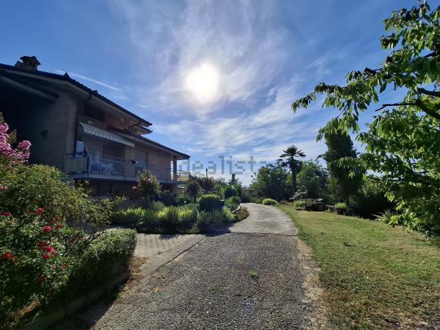 Case e ville in vendita di 300 m² in Località bonagiunta