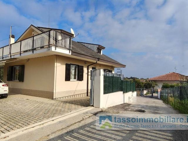 Case e ville in vendita di 300 m² in Strada Provinciale 44, 21