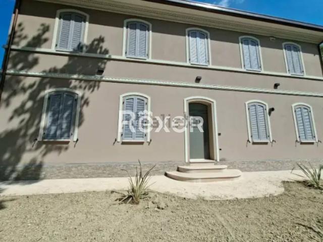 Case e ville in vendita di 300 m² in Strada Provinciale 9 ter