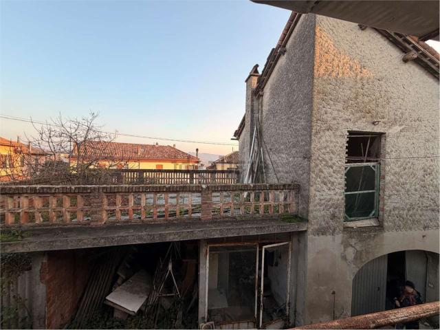 Case e ville in vendita di 300 m² in Strada Vicinale del Pozzo