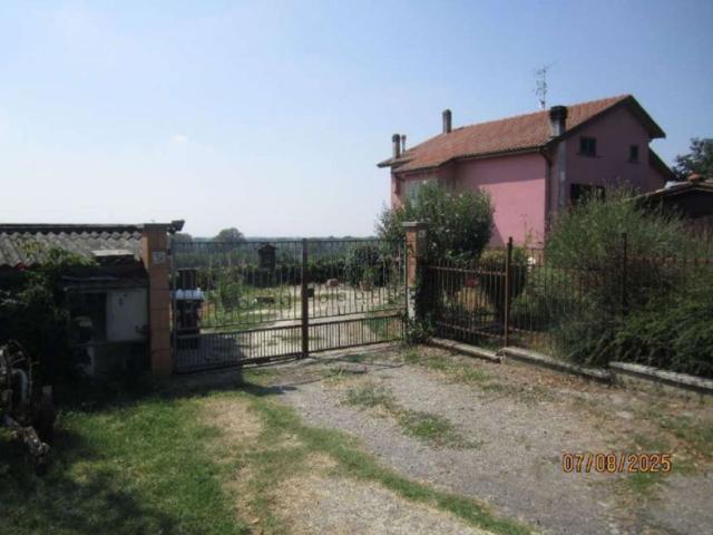 Case e ville in vendita di 303 m² in Strada Comunale Stradone