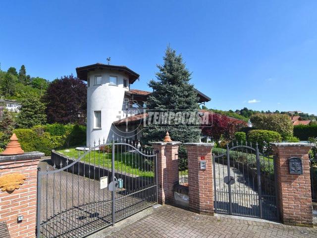 Case e ville in vendita di 305 m² in Strada del Casino, 20
