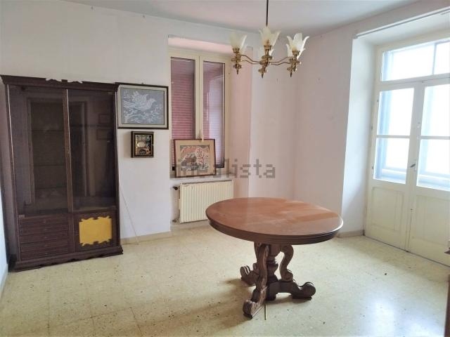 Case e ville in vendita di 306 m² in Via XXIV Maggio
